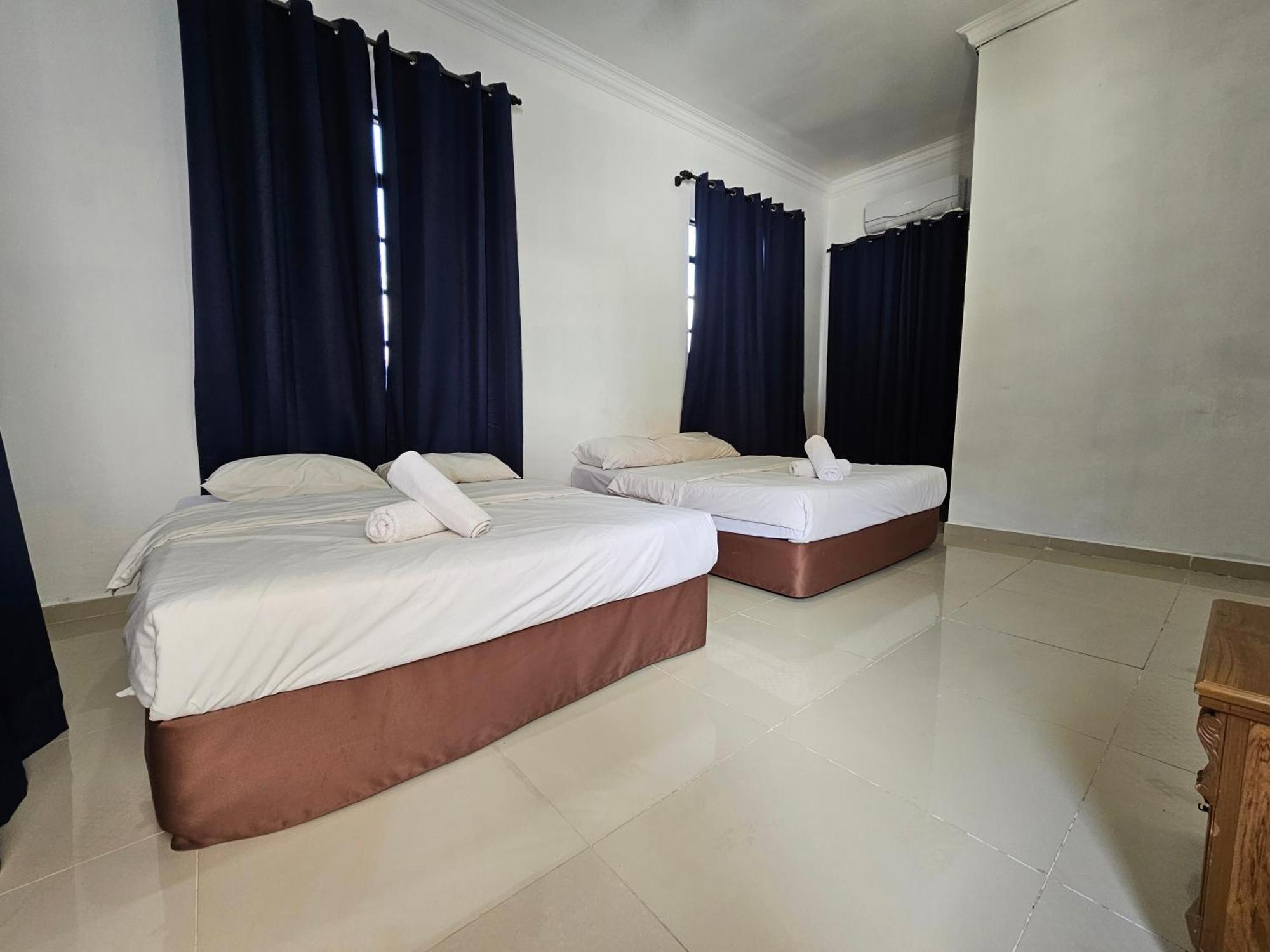 Rvh Kuala Terengganu Hotel Exterior photo